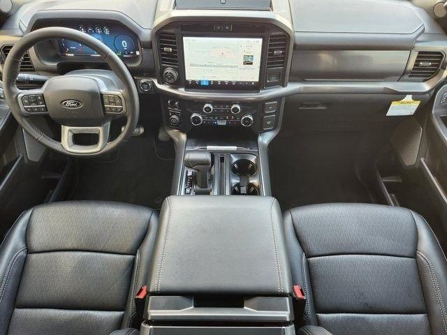 Ford F-150 Lariat SuperCrew 4WD 2025