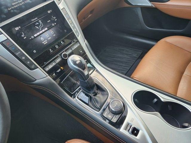 Infiniti Q50 3.0t LUXE 2024