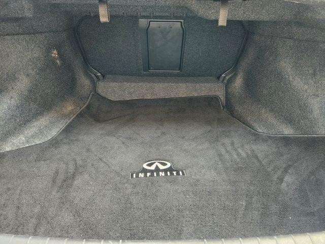 Infiniti Q50 3.0t LUXE 2024