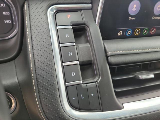 GMC Yukon SLT 2WD 2021