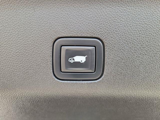 GMC Yukon SLT 2WD 2021