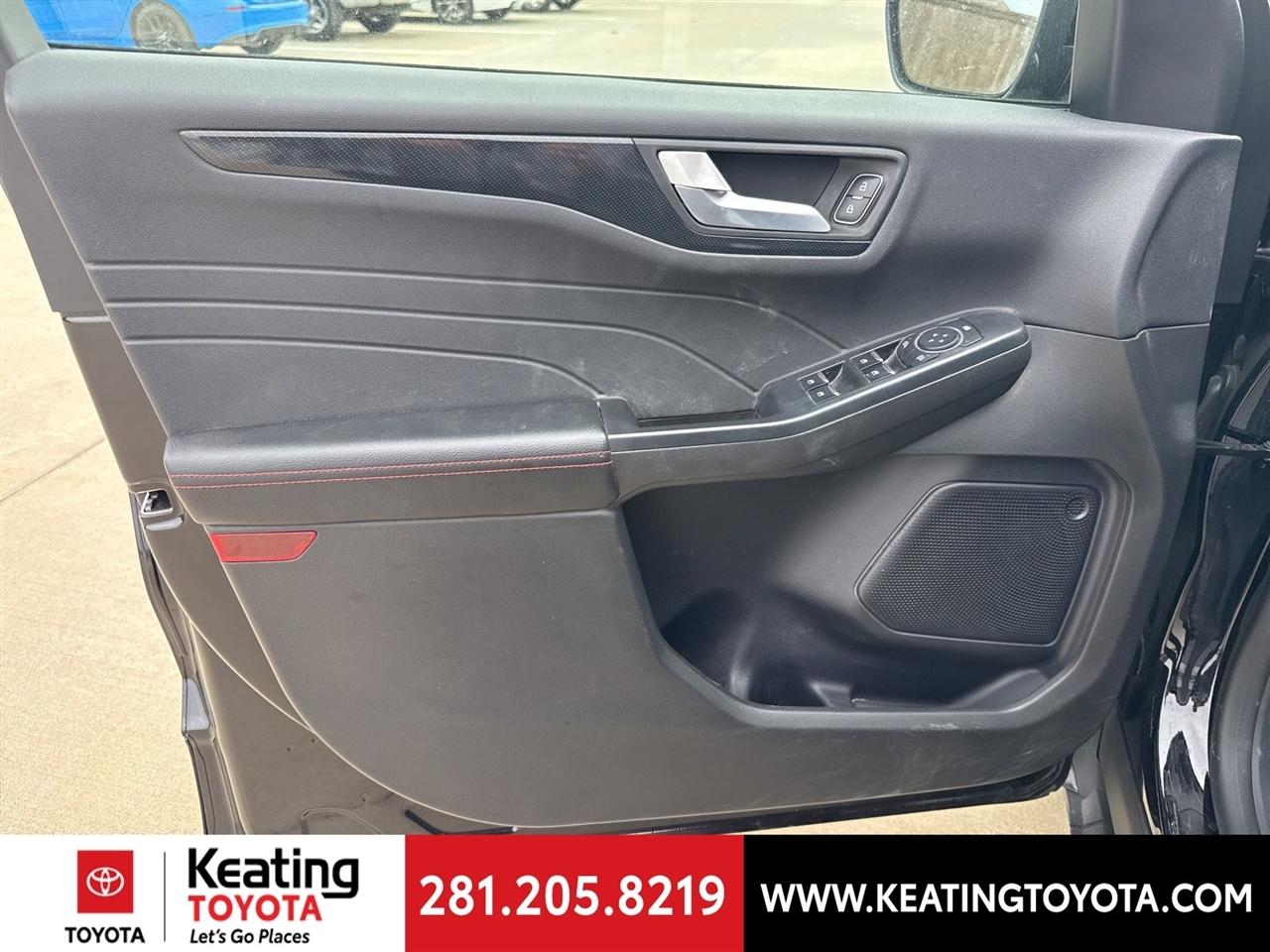 Ford Escape ST-Line Select  Hybrid AWD 2024