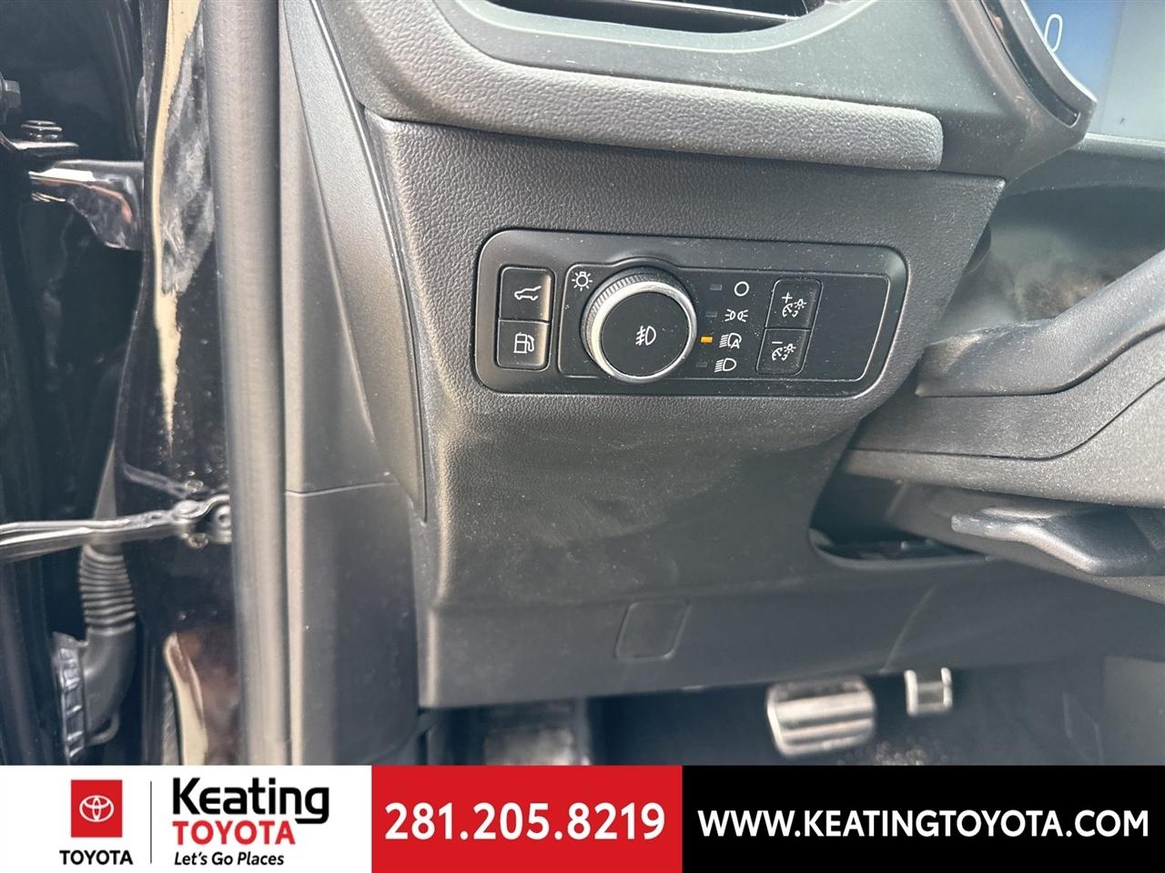 Ford Escape ST-Line Select  Hybrid AWD 2024