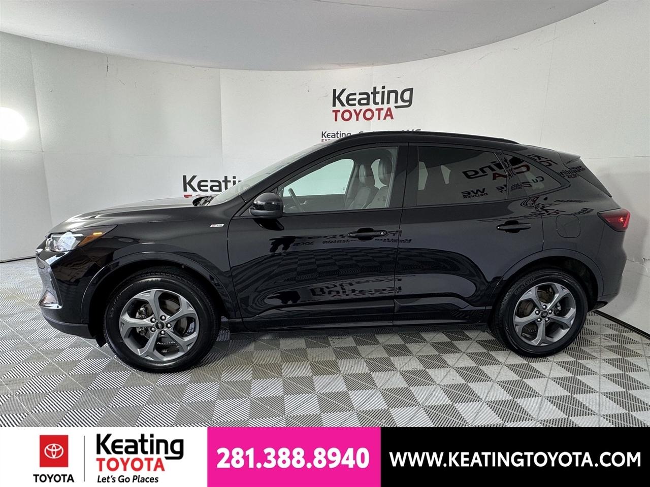 Ford Escape ST-Line Select  Hybrid AWD 2024