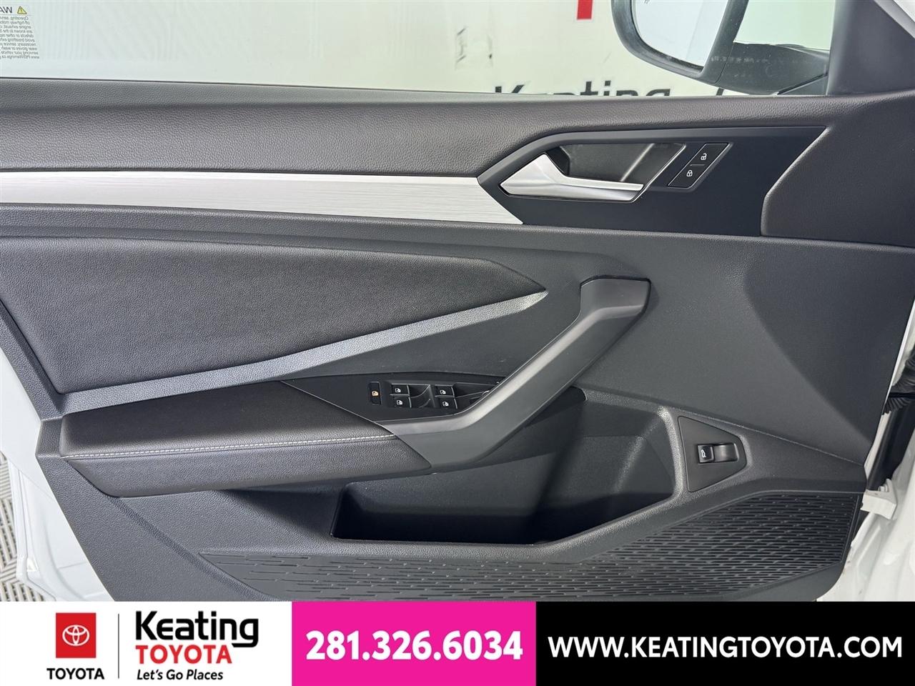 Volkswagen Jetta S 2025
