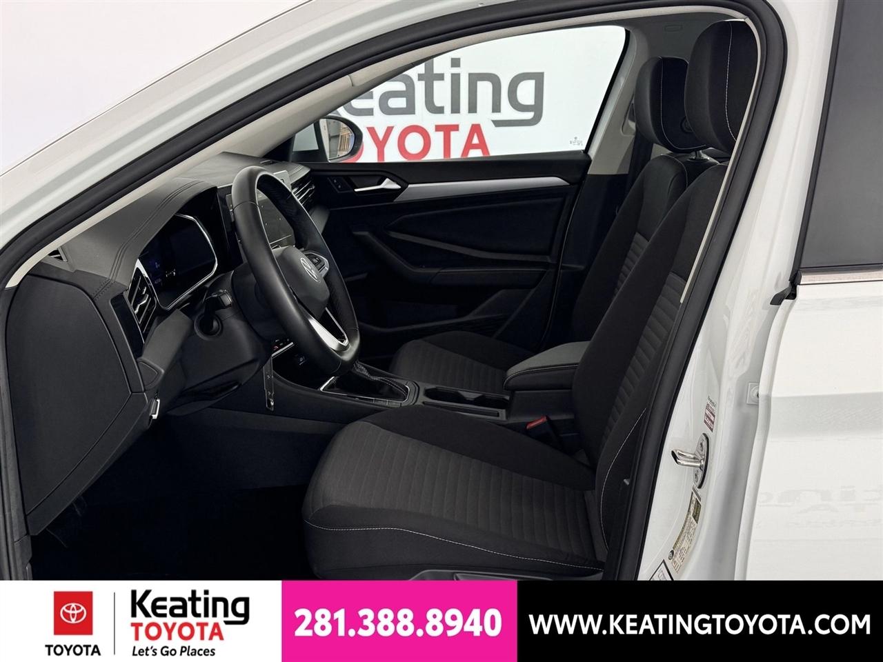 Volkswagen Jetta S 2025
