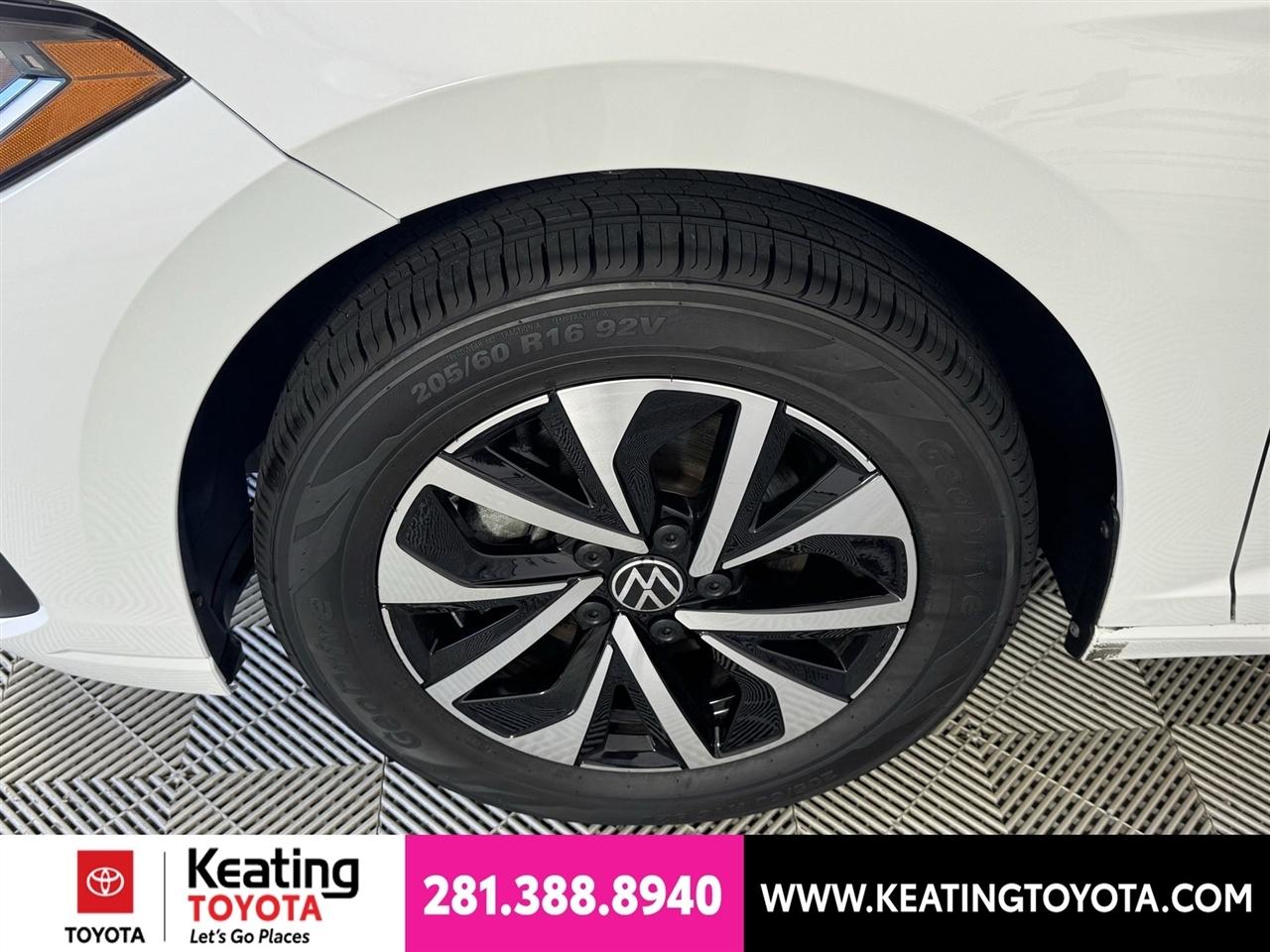 Volkswagen Jetta S 2025