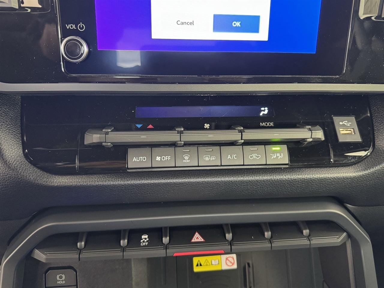 Toyota Tundra SR5 CrewMax 2WD 2026