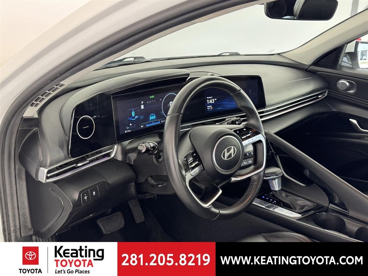 Hyundai Elantra Limited 2024