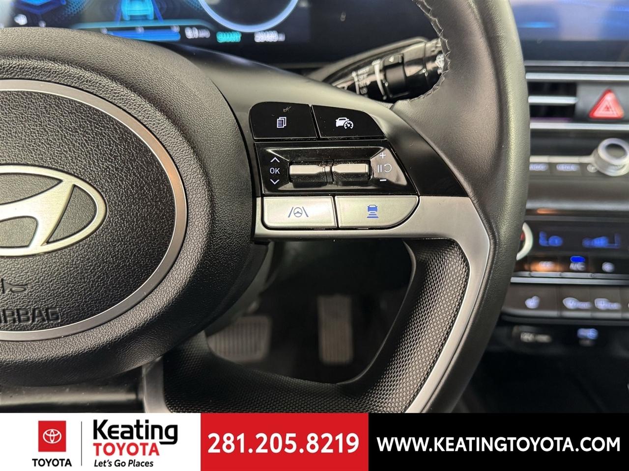 Hyundai Elantra Limited 2024