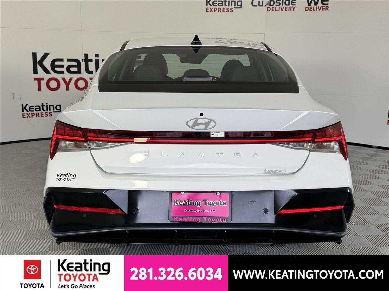 Hyundai Elantra Limited 2024