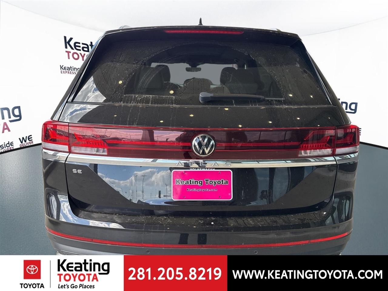 Volkswagen Atlas SE w/Technology 2024