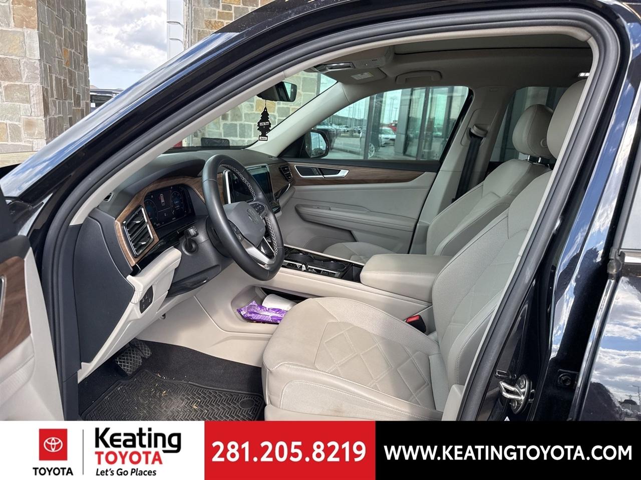 Volkswagen Atlas SE w/Technology 2024