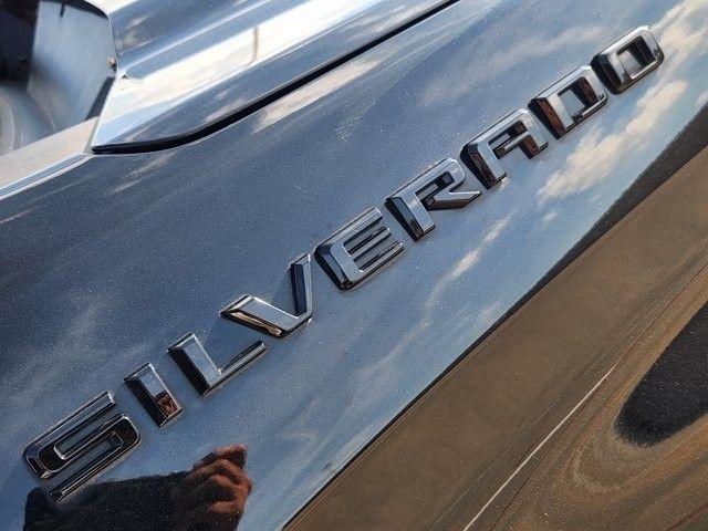 Chevrolet Silverado 1500 Limited Custom Crew Cab Short Box 2WD 2022