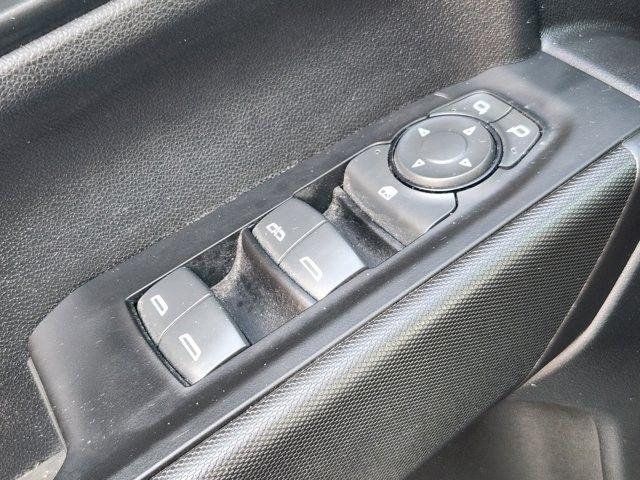 Chevrolet Silverado 1500 Limited Custom Crew Cab Short Box 2WD 2022