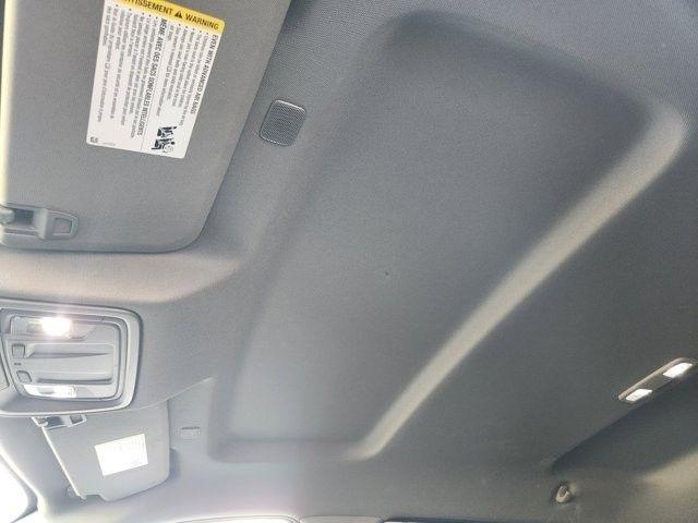 Chevrolet Silverado 1500 Limited Custom Crew Cab Short Box 2WD 2022