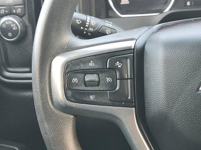 Chevrolet Silverado 1500 Limited Custom Crew Cab Short Box 2WD 2022