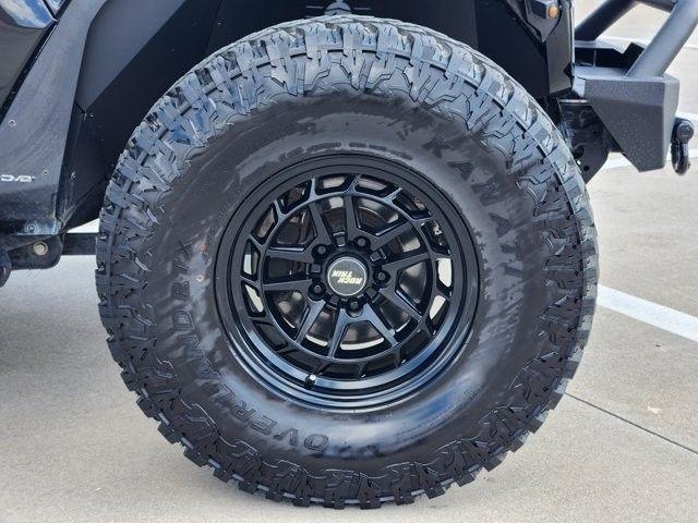 Jeep Gladiator Sport S 2021