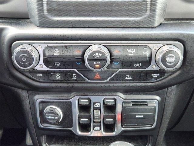 Jeep Gladiator Sport S 2021