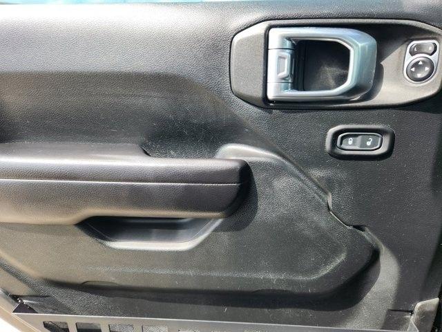 Jeep Gladiator Sport S 2021