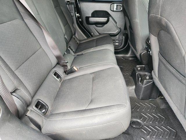 Jeep Gladiator Sport S 2021