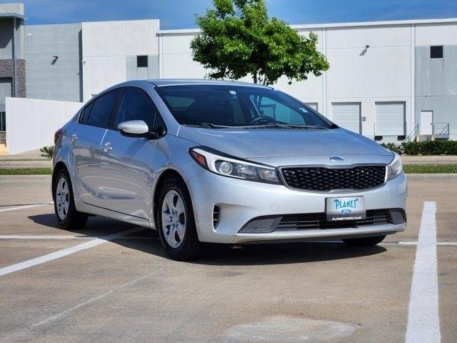 Kia Forte LX 6A 2017