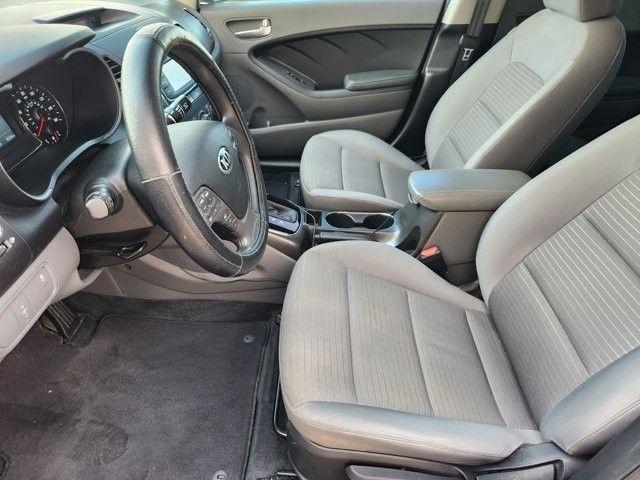 Kia Forte LX 6A 2017