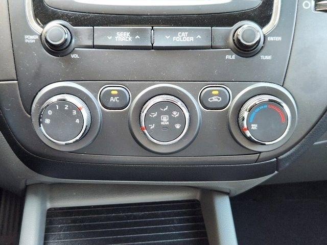 Kia Forte LX 6A 2017