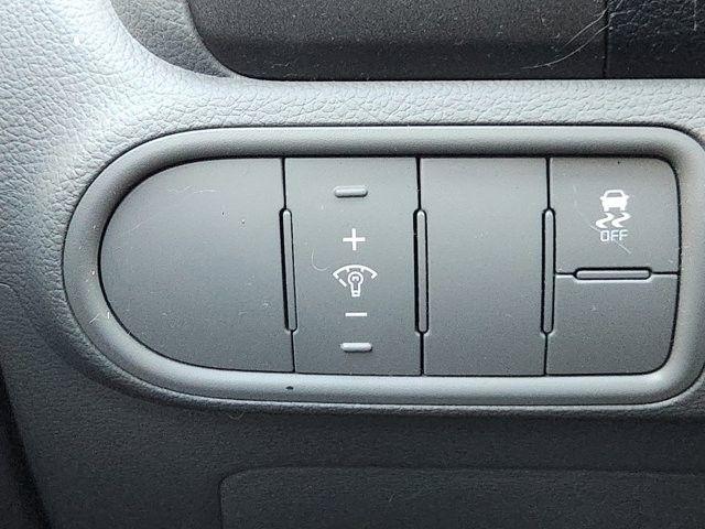 Kia Forte LX 6A 2017