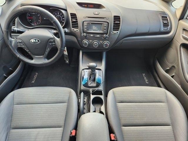 Kia Forte LX 6A 2017