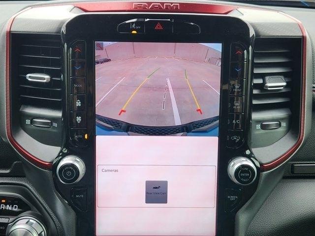 RAM 1500 Rebel Crew Cab SB 4WD 2026