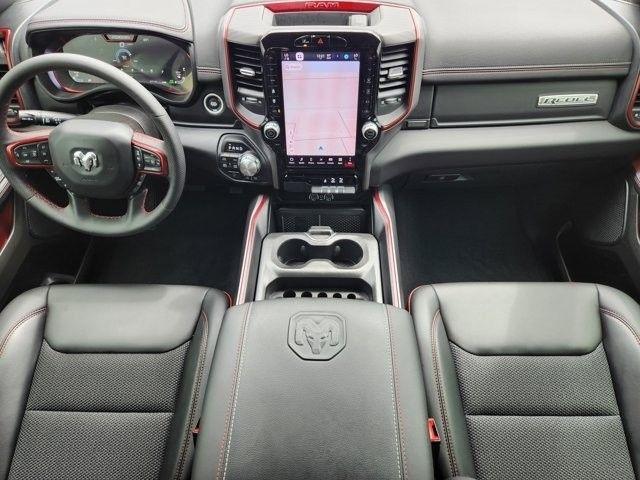 RAM 1500 Rebel Crew Cab SB 4WD 2026