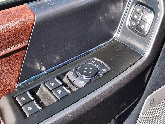 Ford F-150 Lariat SuperCrew 5.5-ft. Bed 4WD 2023