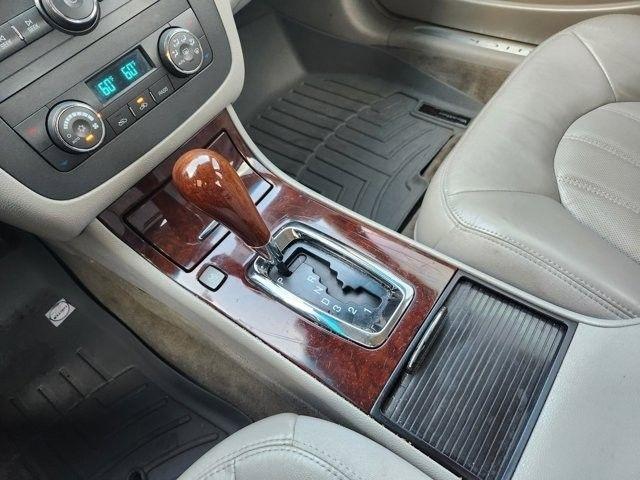 Buick Lucerne CXL4 2009