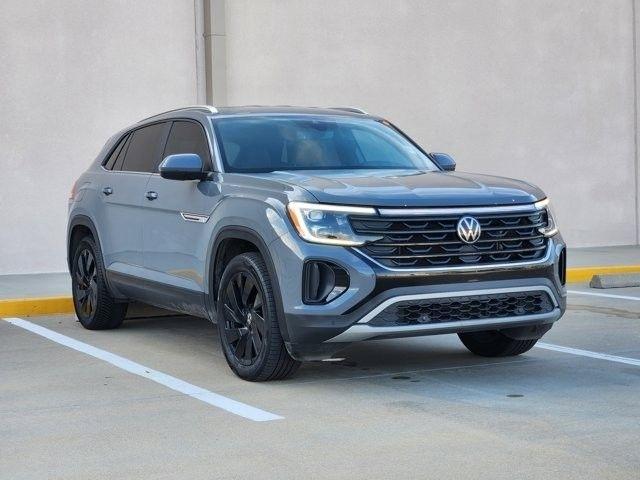 Volkswagen Atlas Cross Sport SE w/Technology 2024