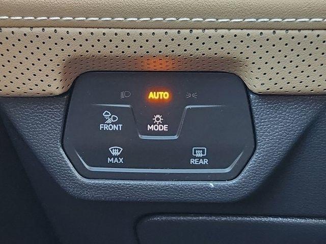 Volkswagen Atlas Cross Sport SE w/Technology 2024