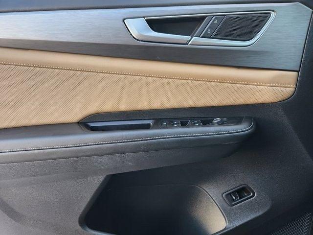 Volkswagen Atlas Cross Sport SE w/Technology 2024