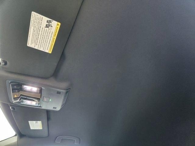 Volkswagen Atlas Cross Sport SE w/Technology 2024