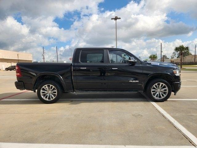 RAM 1500 Laramie Crew Cab SWB 2WD 2022