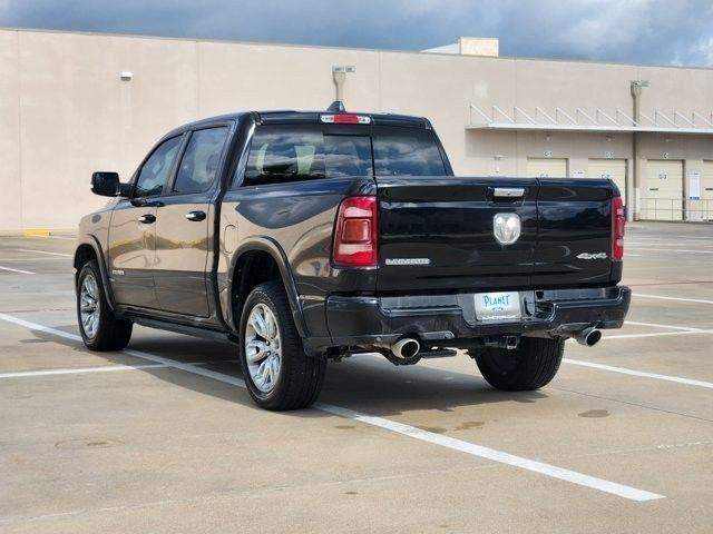 RAM 1500 Laramie Crew Cab SWB 2WD 2022