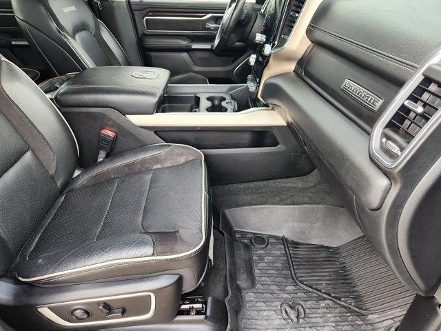 RAM 1500 Laramie Crew Cab SWB 2WD 2022