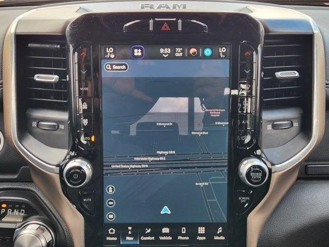 RAM 1500 Laramie Crew Cab SWB 2WD 2022