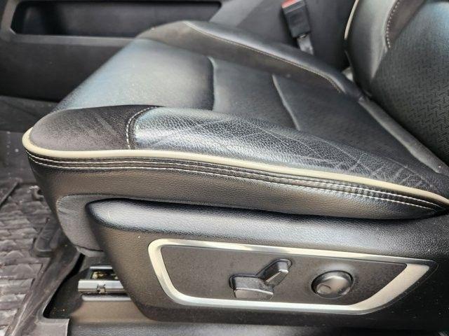 RAM 1500 Laramie Crew Cab SWB 2WD 2022