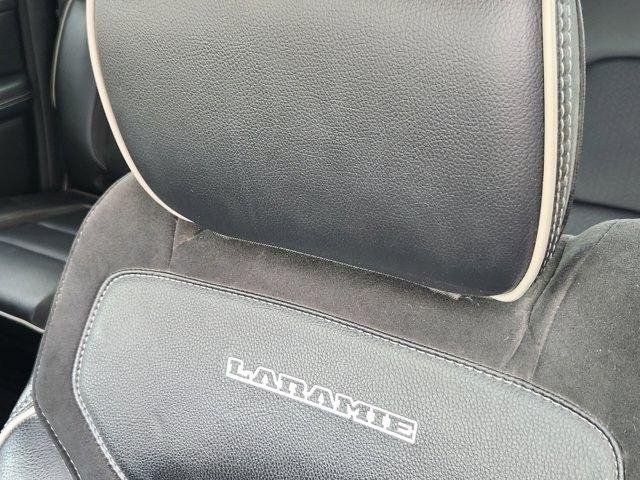 RAM 1500 Laramie Crew Cab SWB 2WD 2022