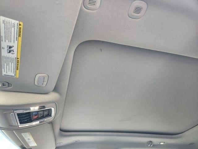 RAM 1500 Laramie Crew Cab SWB 2WD 2022