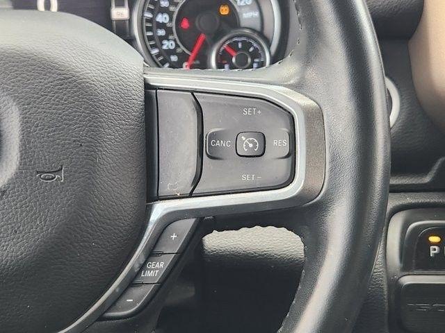 RAM 1500 Laramie Crew Cab SWB 2WD 2022