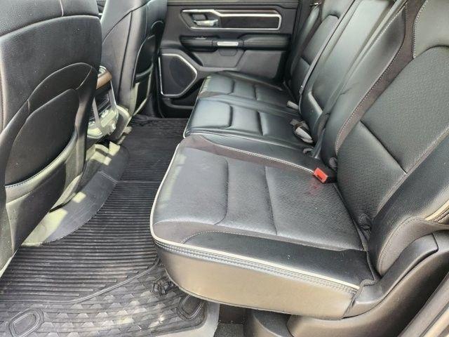 RAM 1500 Laramie Crew Cab SWB 2WD 2022