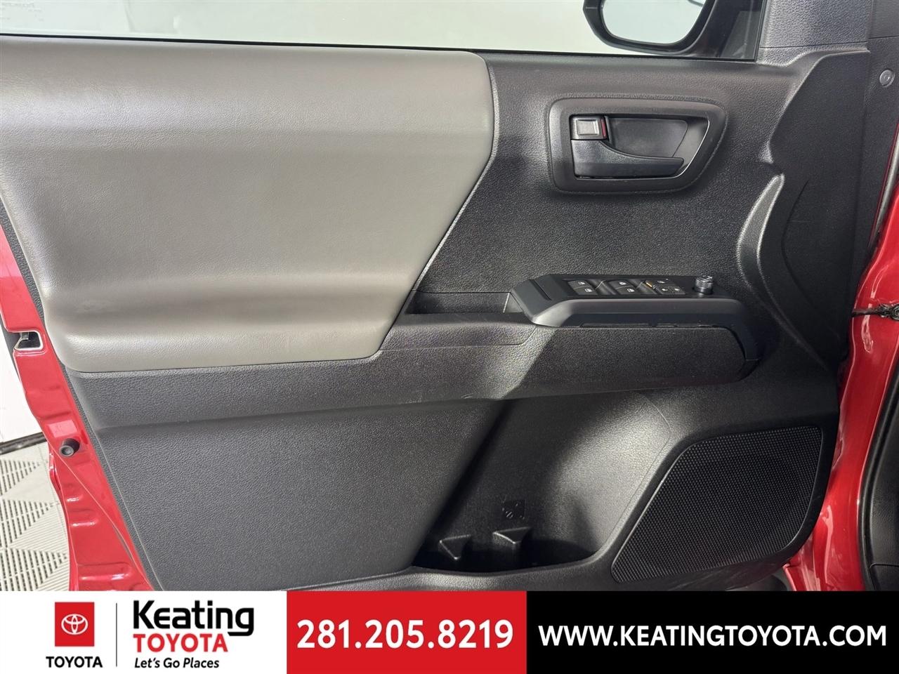 Toyota Tacoma SR5 Double Cab I4 2WD 2021