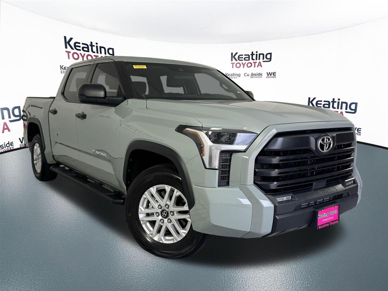 Toyota Tundra SR5 CrewMax 2WD 2025