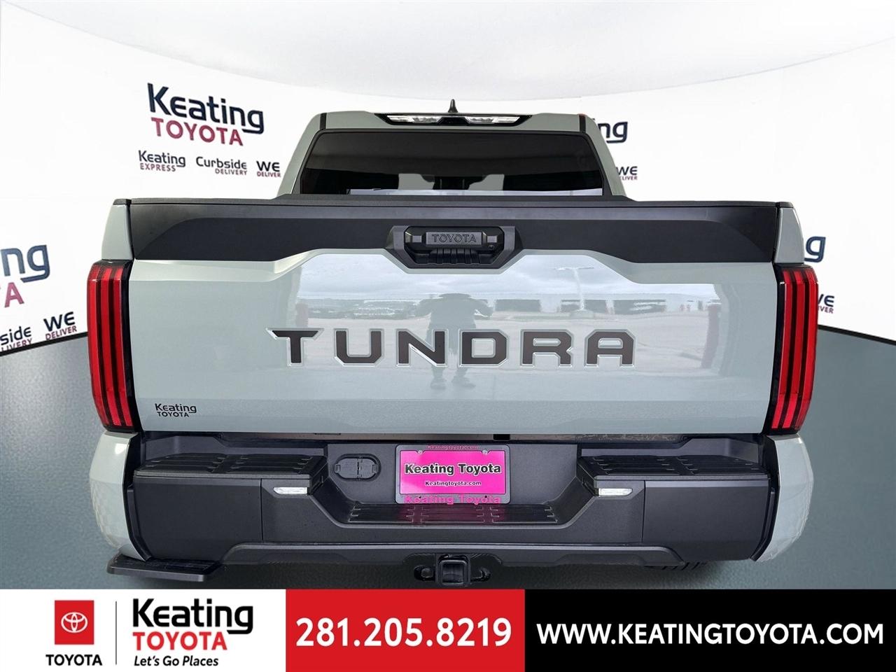 Toyota Tundra SR5 CrewMax 2WD 2025